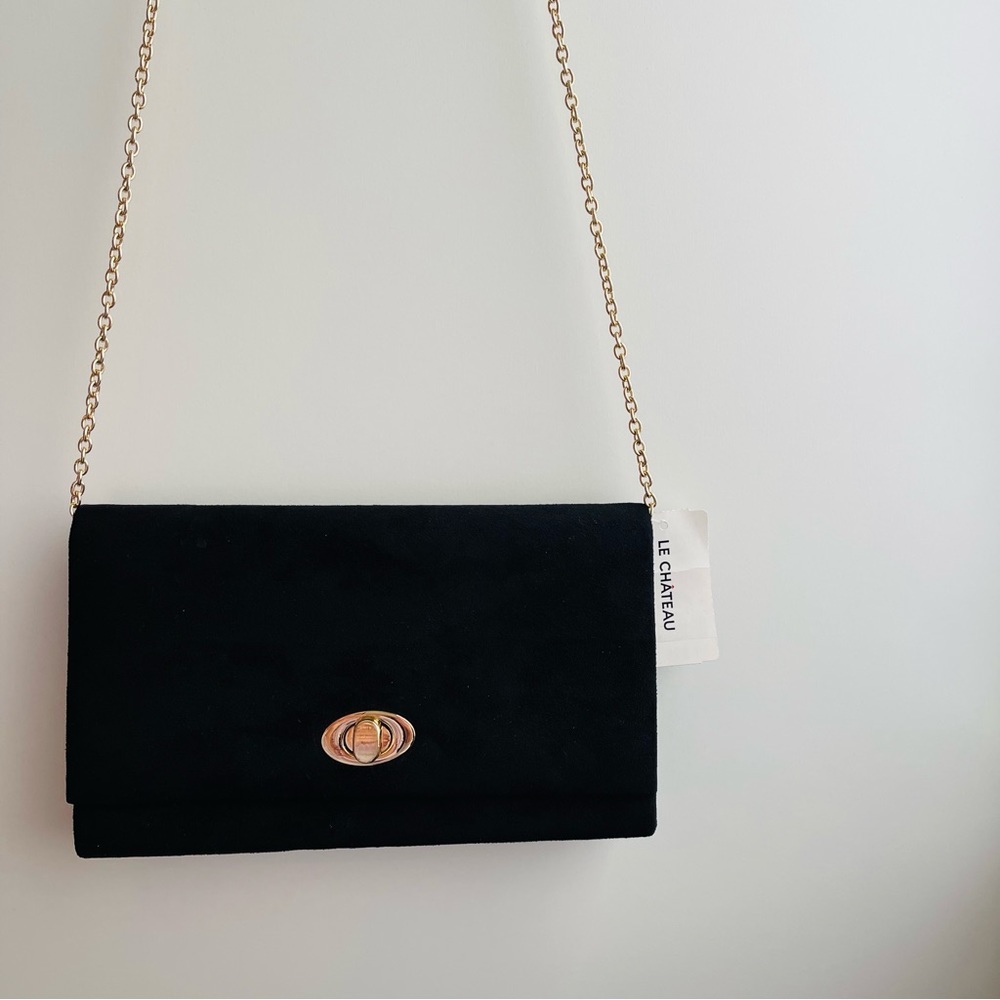 Le Chateau Crossbody Purse w/Gold chain